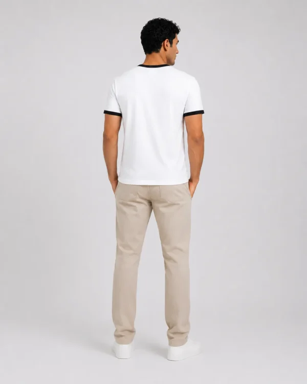 3_conv White*Black Quizas- Round Neck T-Shirt
