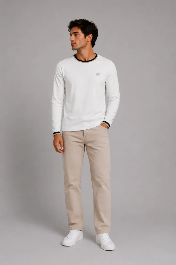 6_conv White*Gold Quizas- Round Neck T-Shirt
