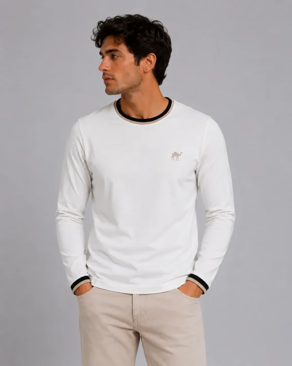 7_conv White*Gold Quizas- Round Neck T-Shirt