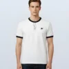 White*Black Quizas- Round Neck T-Shirt